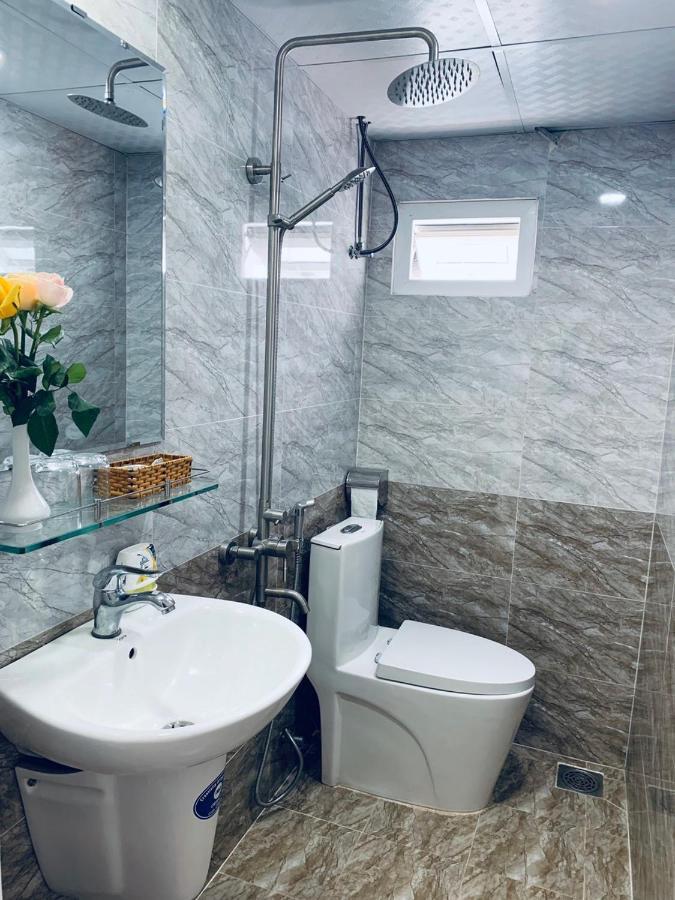 August-Inn Da Lat Hotel Zewnętrze zdjęcie